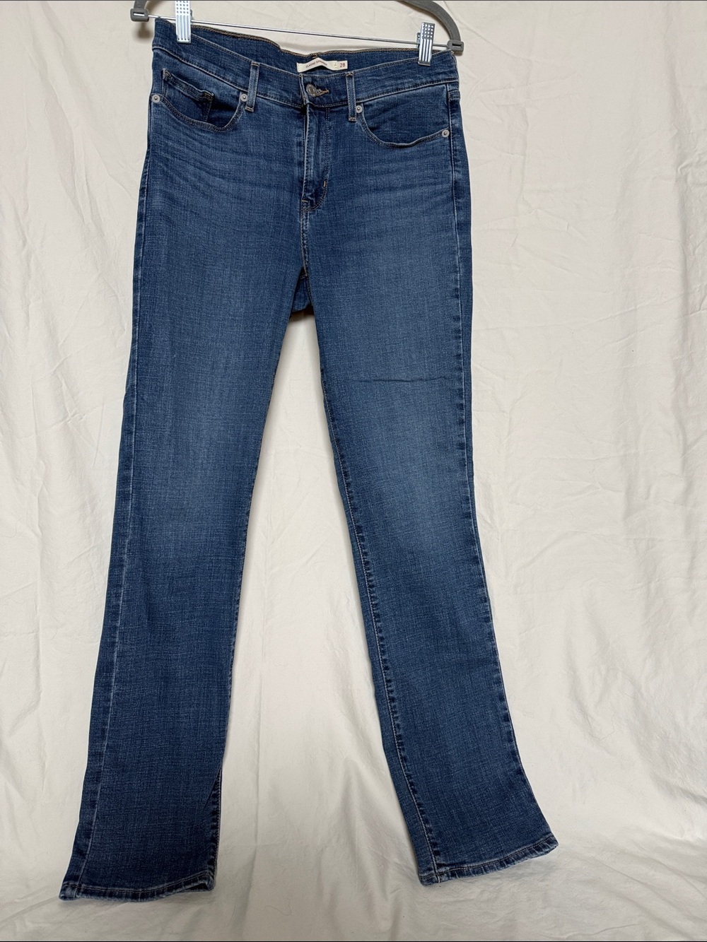 Levi's Women's Straight Leg Jeans in Dark Blue Wash